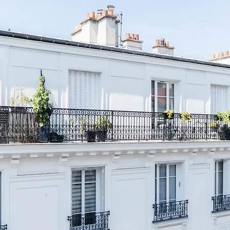 Appartement Nice Duplex With Balcony In Levallois-Perret