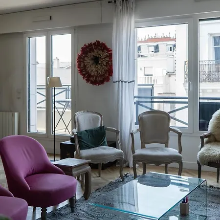 Nice Duplex With Balcony In Levallois-Perret Appartement